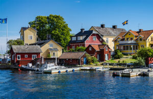 navigare-yachting-yacht-charter-sweden-sandham-island-view